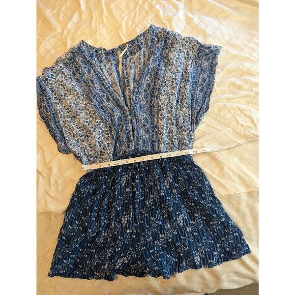 Free People Arizona romper in blue sz xs euc - Picture 3 of 4